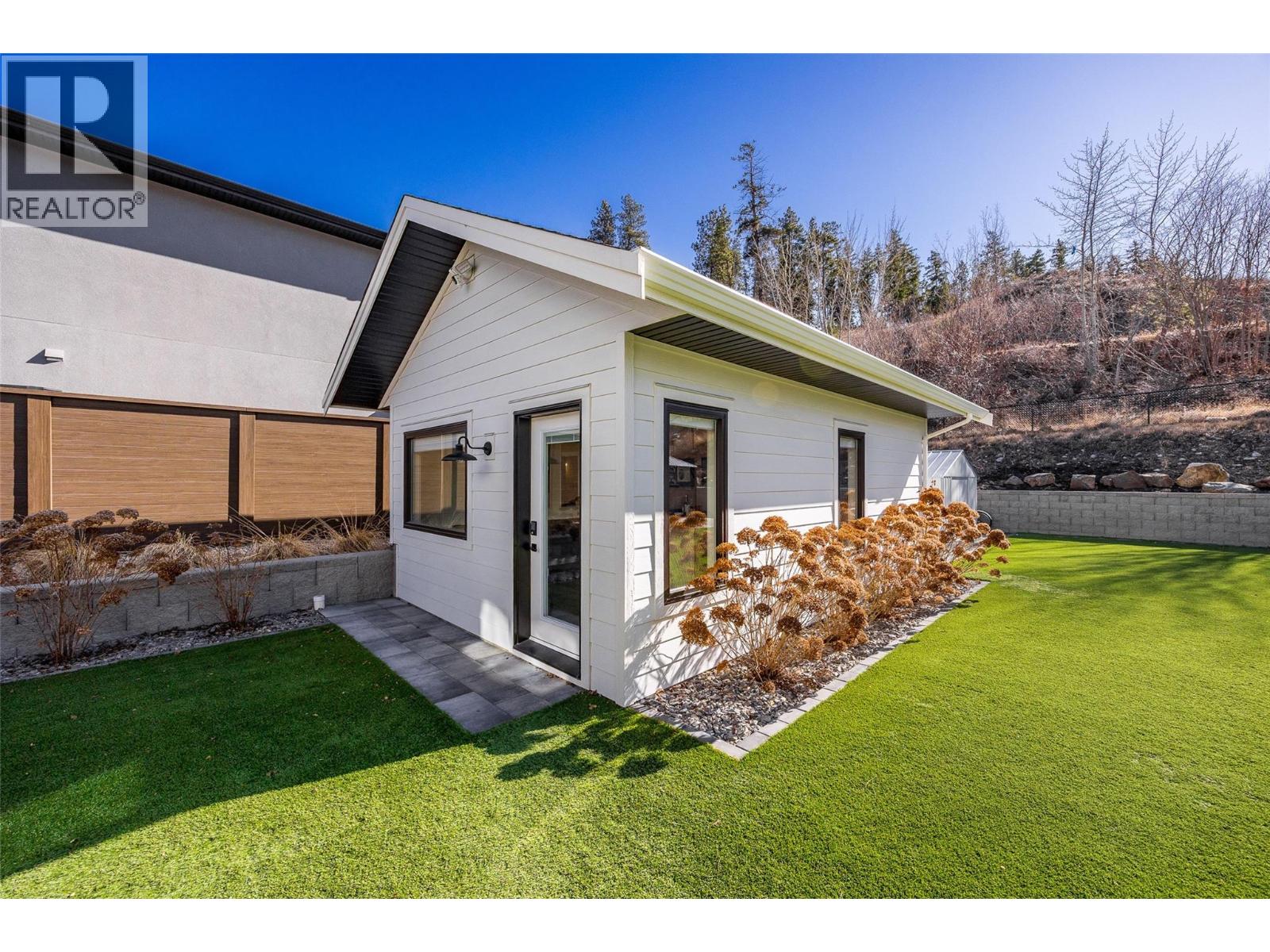 415 Hawk Hill Drive, Kelowna