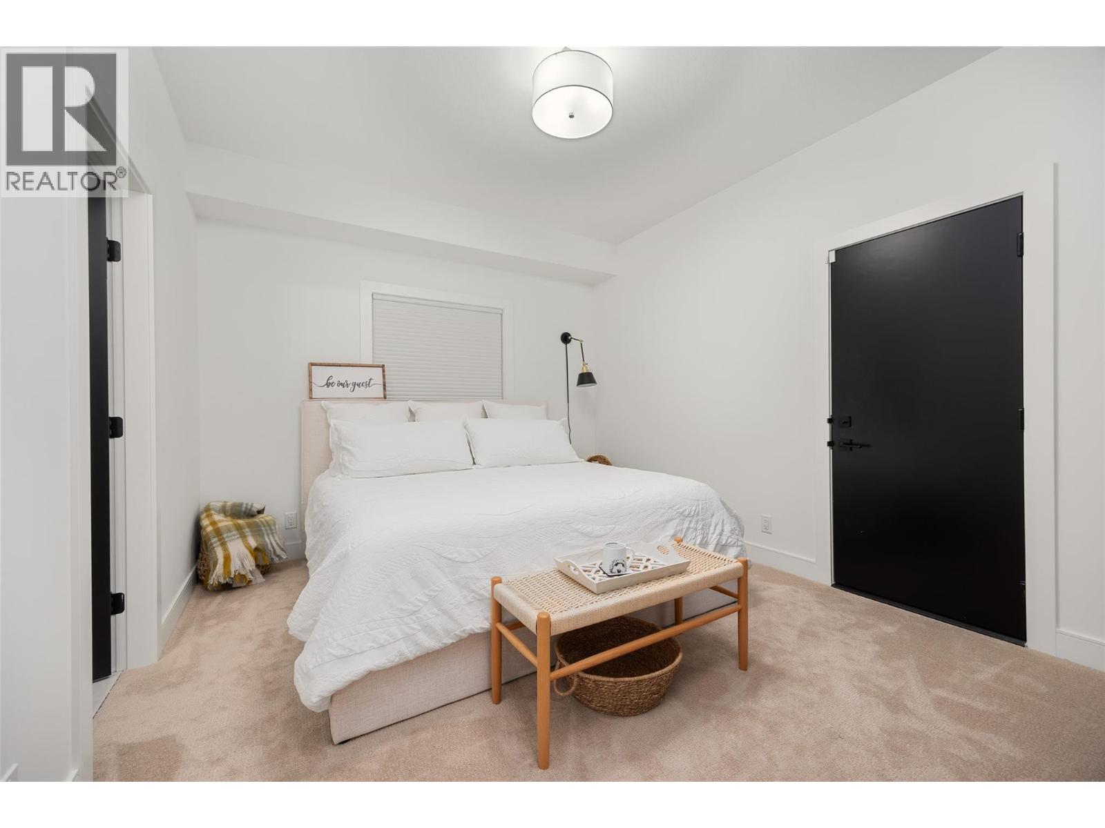 415 Hawk Hill Drive, Kelowna