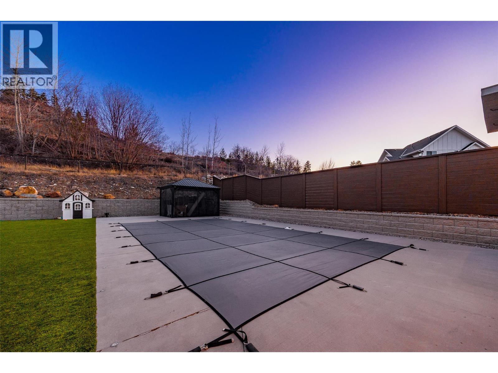 415 Hawk Hill Drive, Kelowna