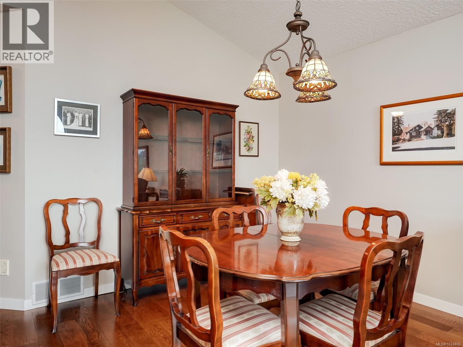 714 6880 Wallace Drive, Saanich