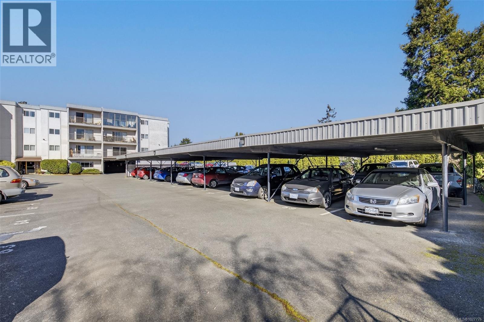 323 3225 Eldon Place, Saanich