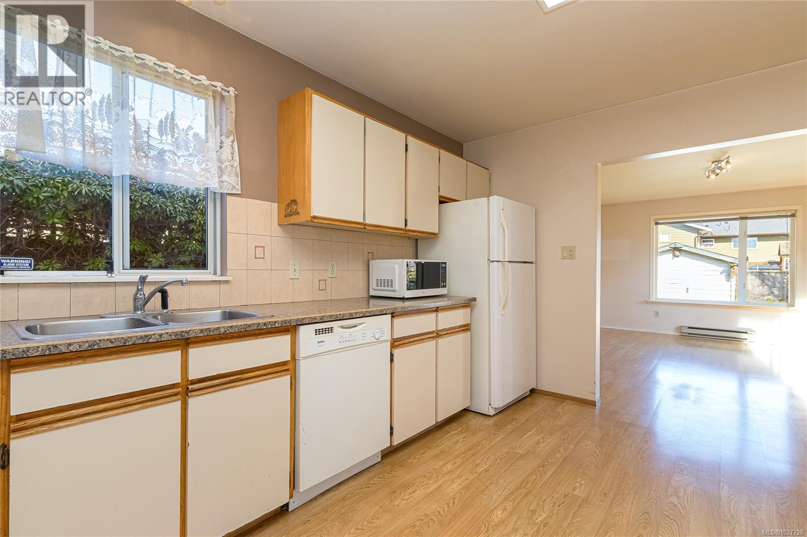  2130 Jahn Place, Sidney