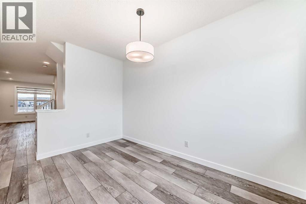 Single Family House for Sale in  Sheriff King Street SW Pine Creek Calgary 