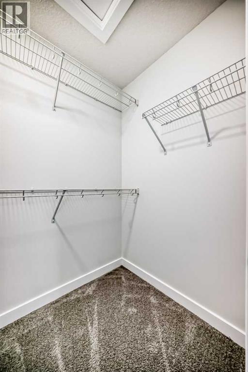 Single Family House for Sale in  Sheriff King Street SW Pine Creek Calgary 