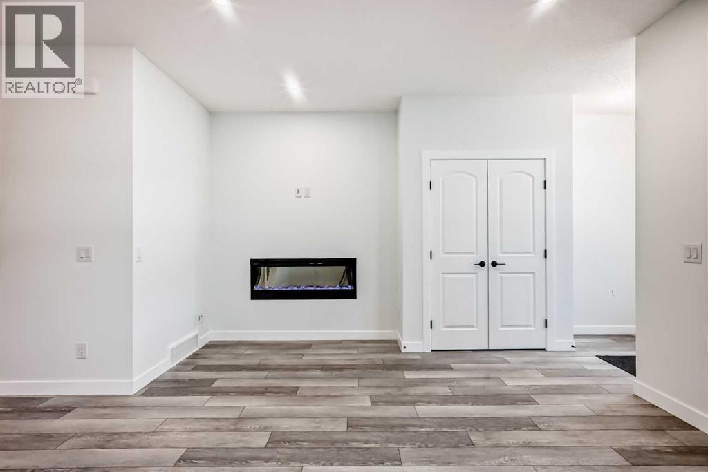 Single Family House for Sale in  Sheriff King Street SW Pine Creek Calgary 