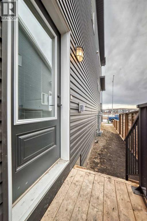 Single Family House for Sale in  Sheriff King Street SW Pine Creek Calgary 