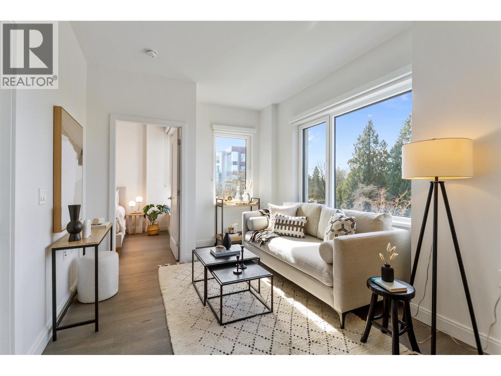 302 4908 CAMBIE STREET, Vancouver