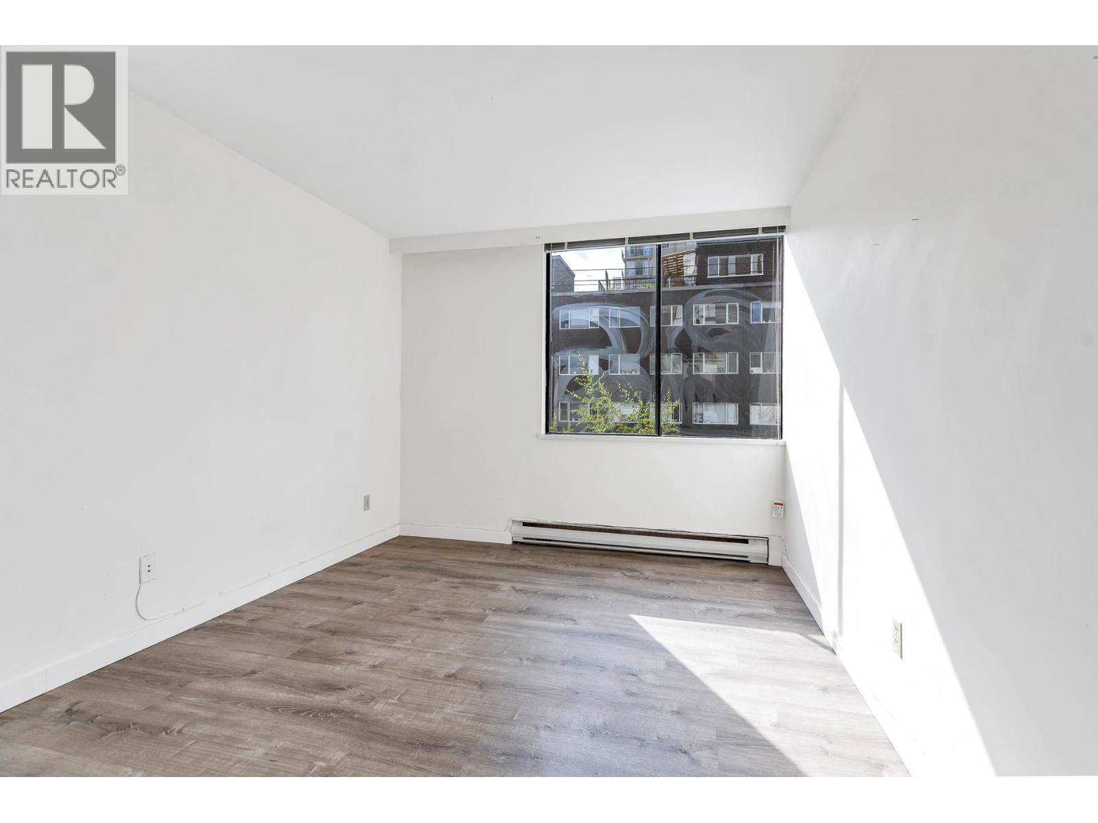 201 845 CHILCO STREET, Vancouver