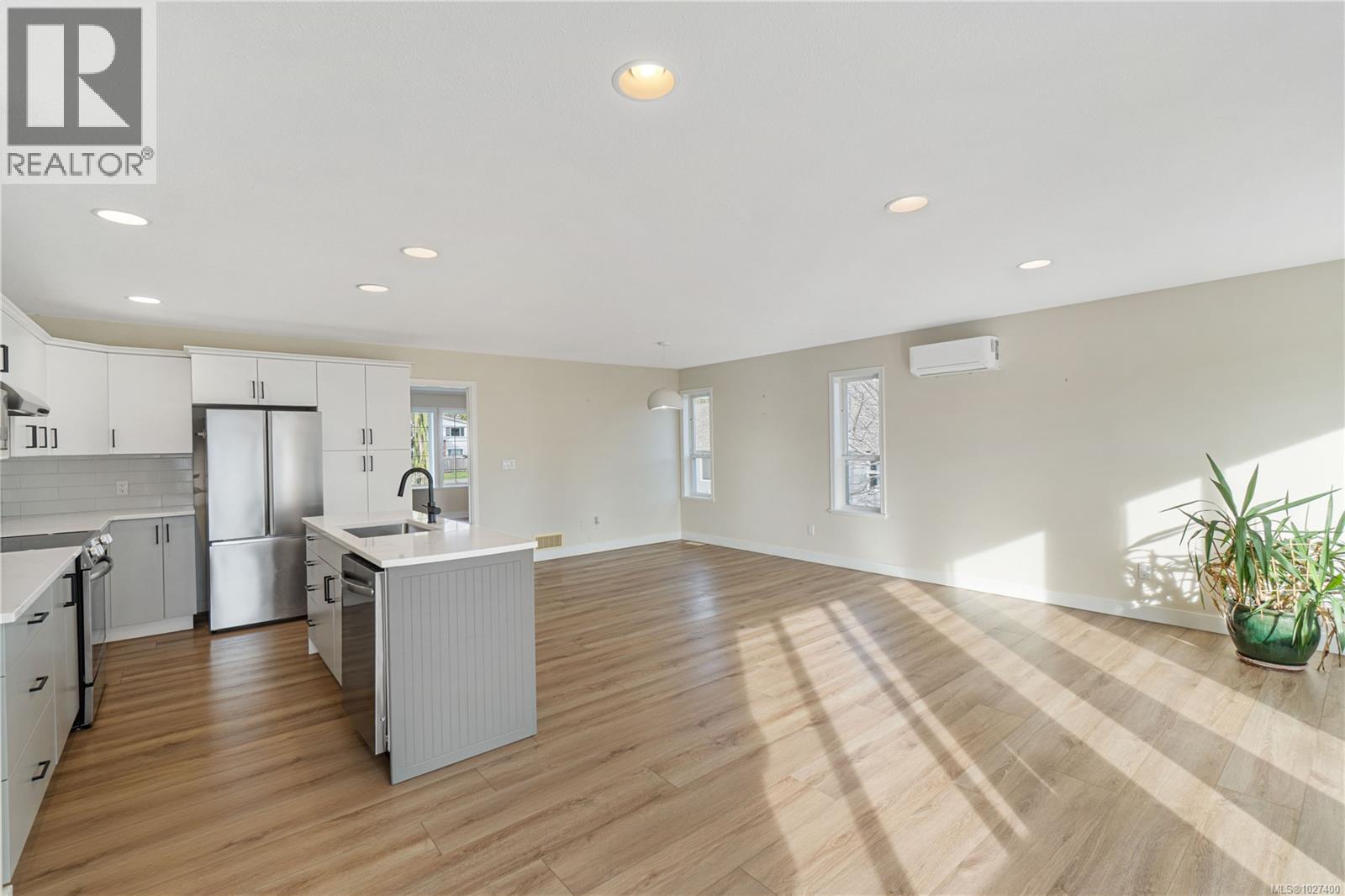 378 Wisteria St, Parksville