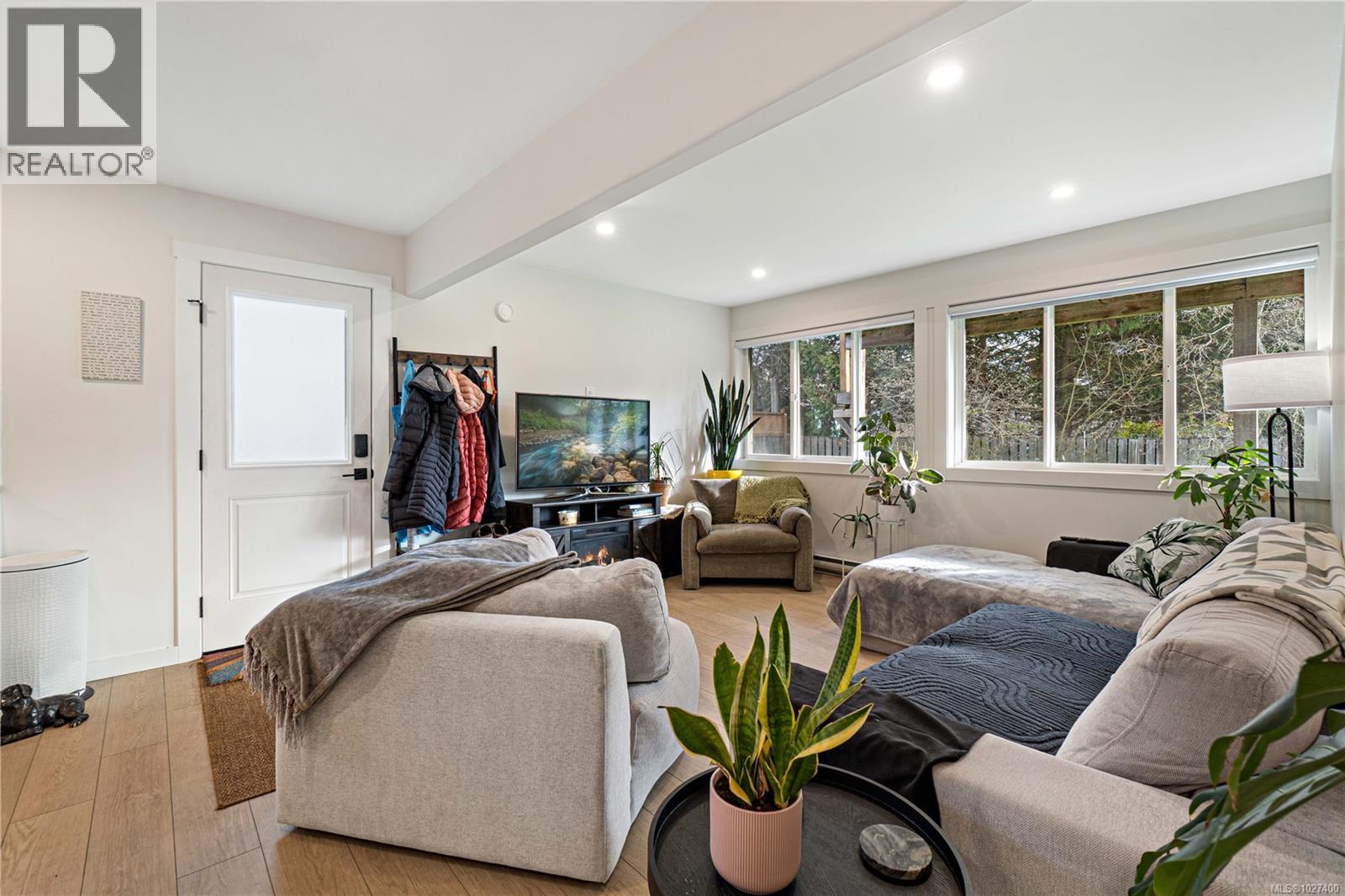 378 Wisteria St, Parksville