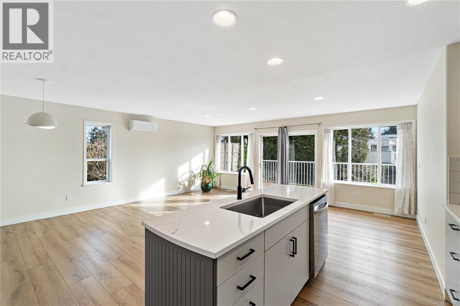 378 Wisteria St, Parksville