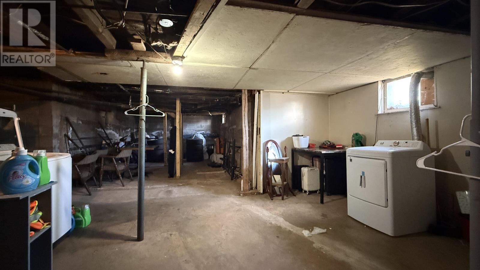 341 Notre Dame Street - 36