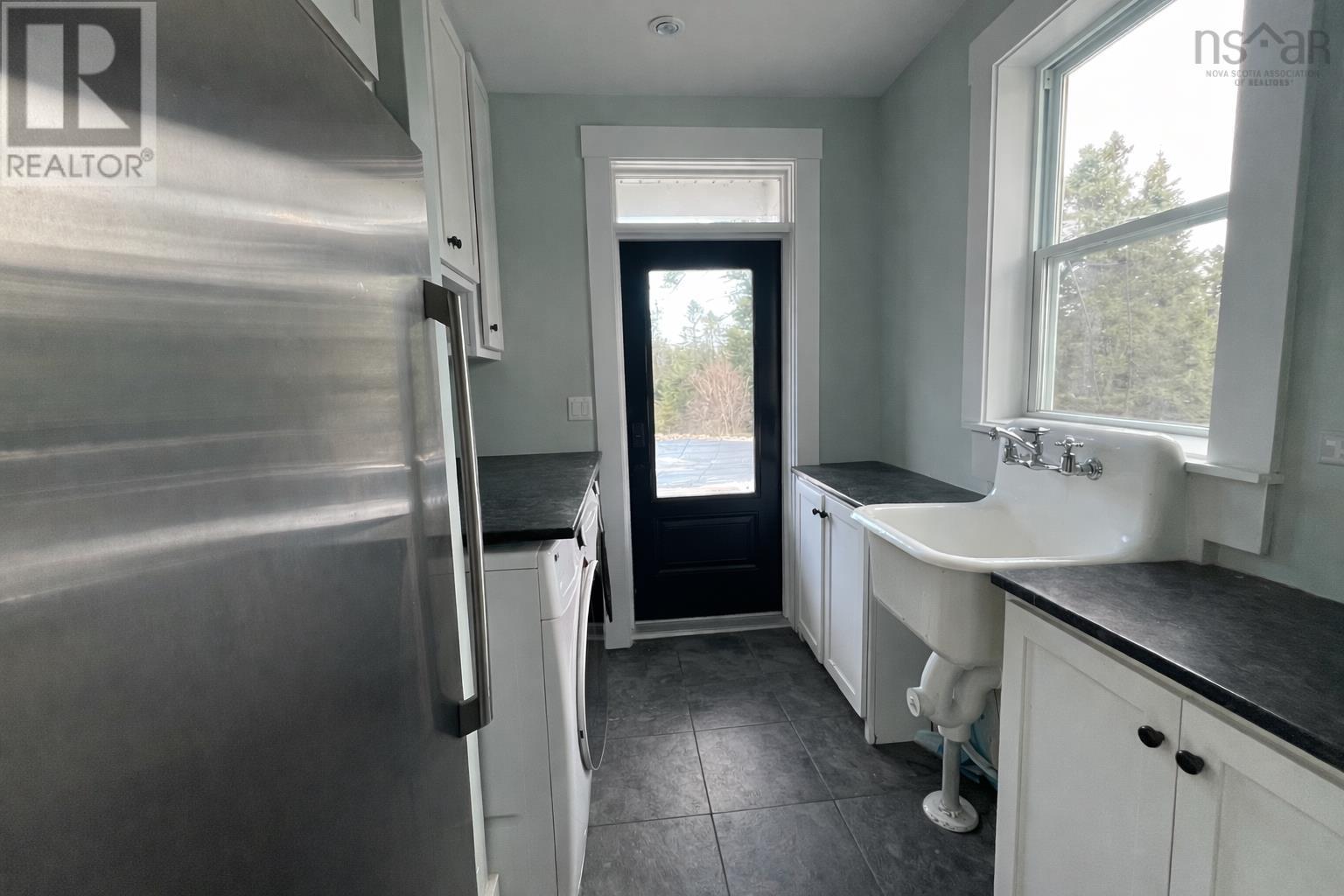 Property 21 of 49 of 25 White Pine Ridge