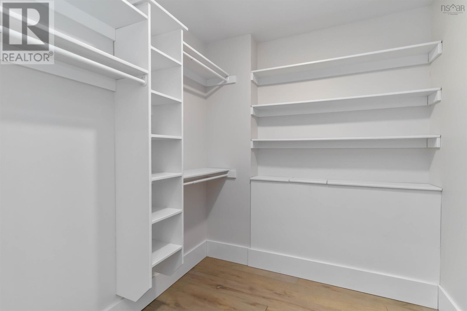 Property 28 of 49 of 25 White Pine Ridge