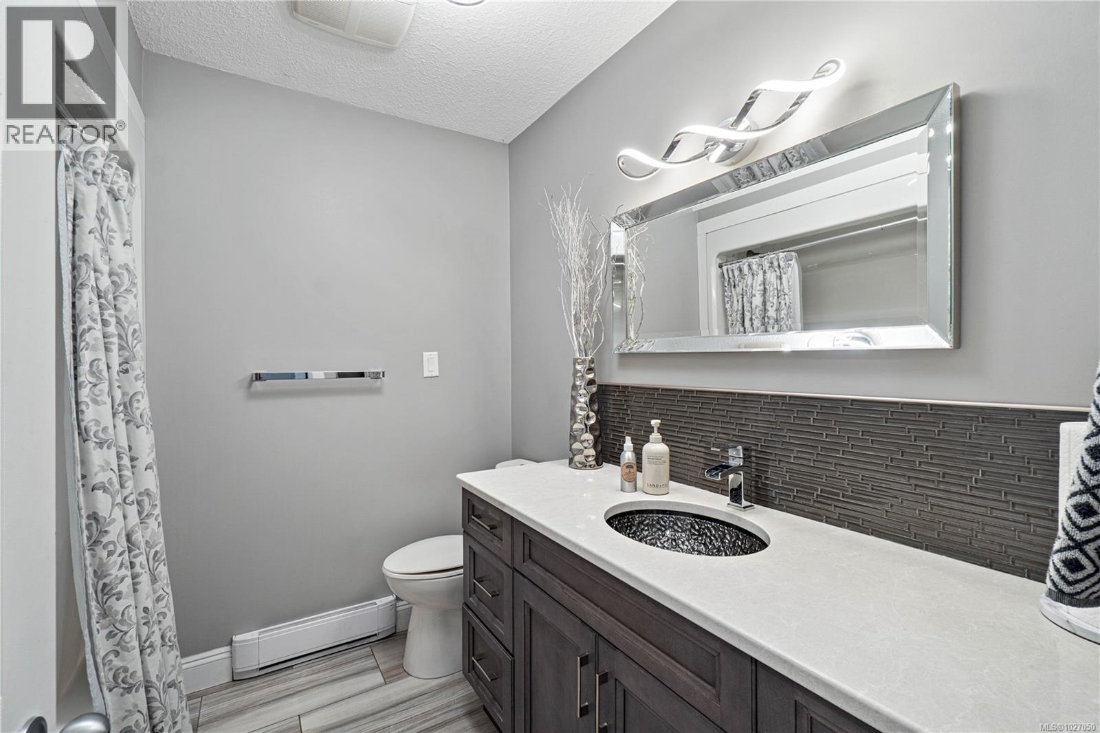 985 Malaspina Cres, Nanaimo