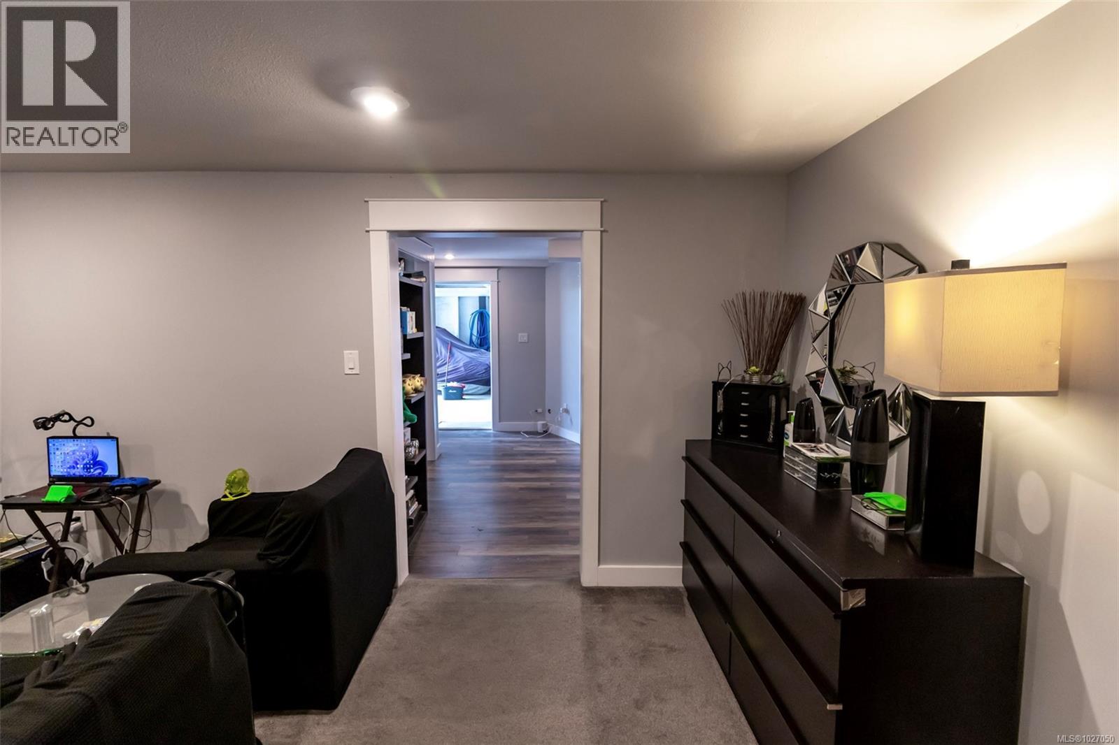 985 Malaspina Cres, Nanaimo