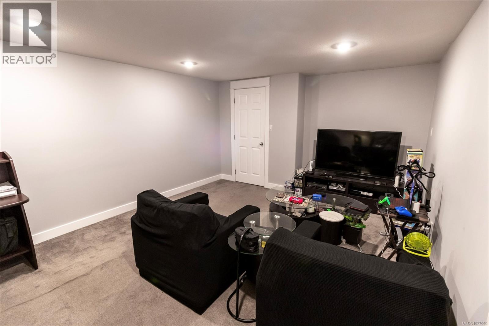 985 Malaspina Cres, Nanaimo