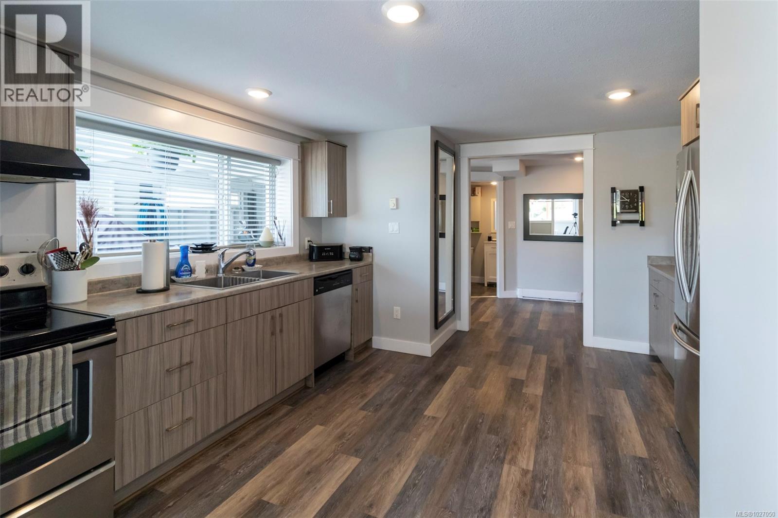 985 Malaspina Cres, Nanaimo