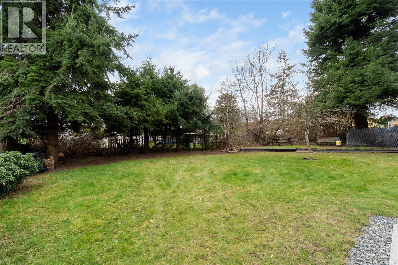 985 Malaspina Cres, Nanaimo