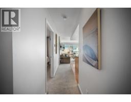 409 9232 University Crescent, Burnaby, BC V5A0A3 Photo 17