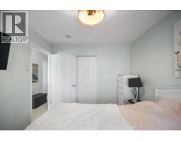 409 9232 University Crescent, Burnaby, BC V5A0A3 Photo 10