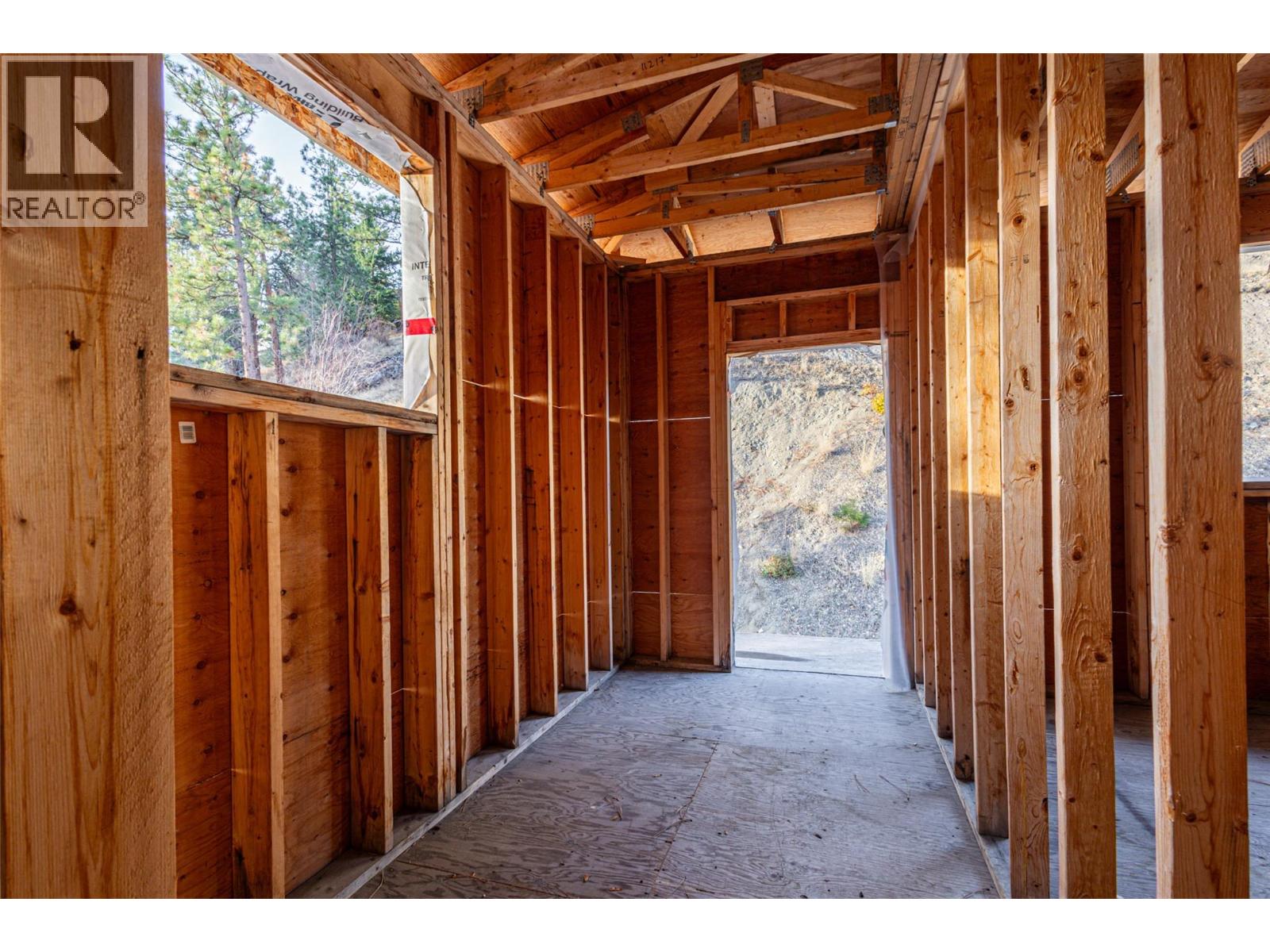 4976 Princeton Avenue, Peachland