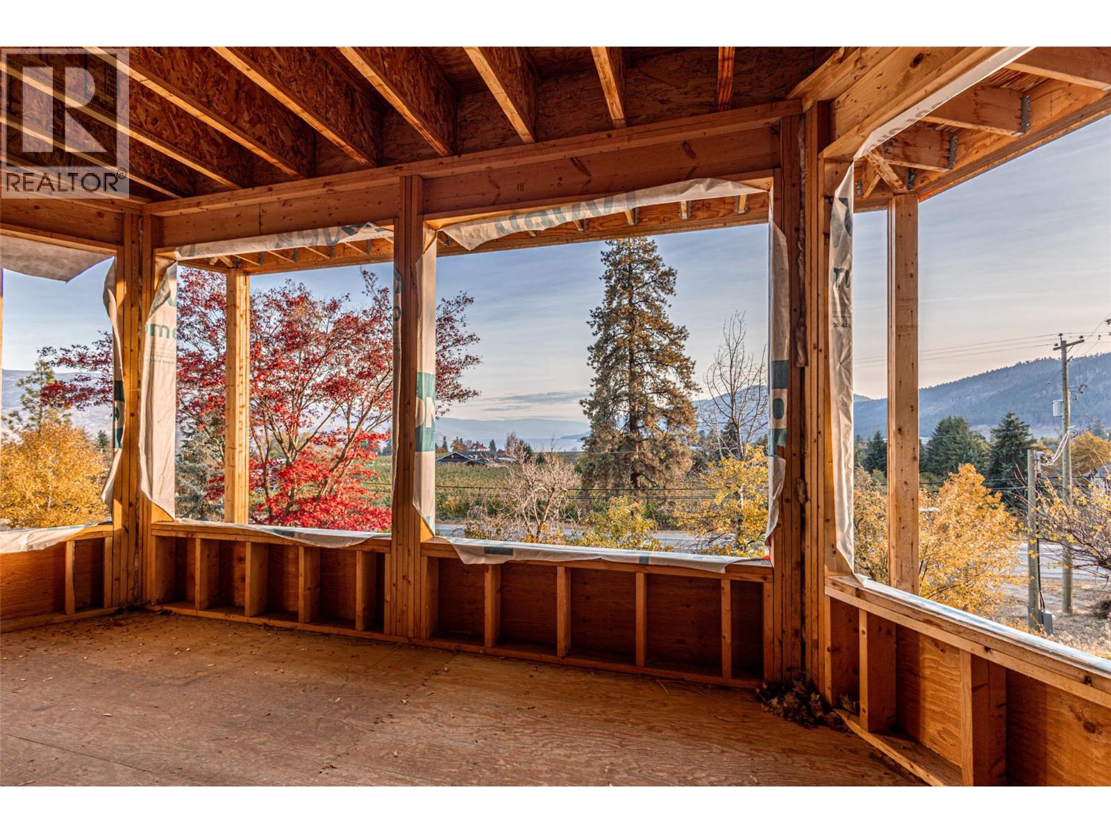 4976 Princeton Avenue, Peachland