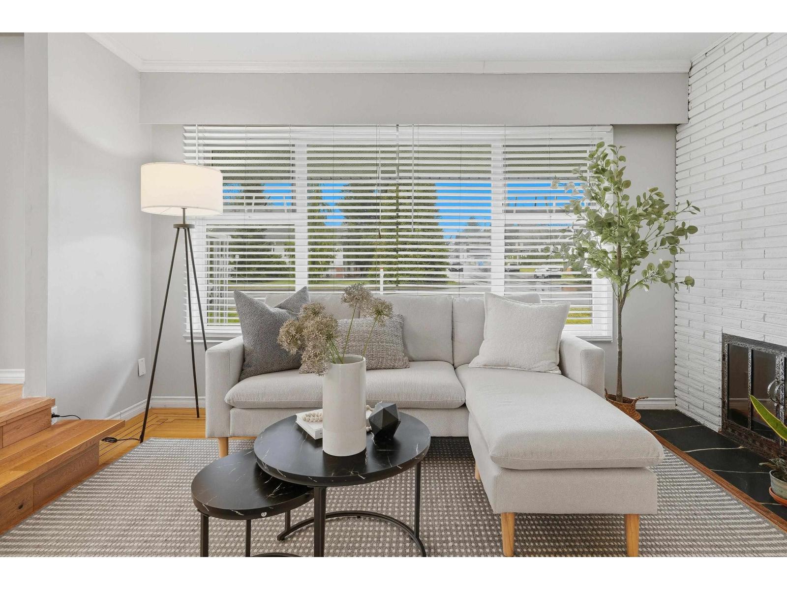 1350 FINLAY STREET, White Rock