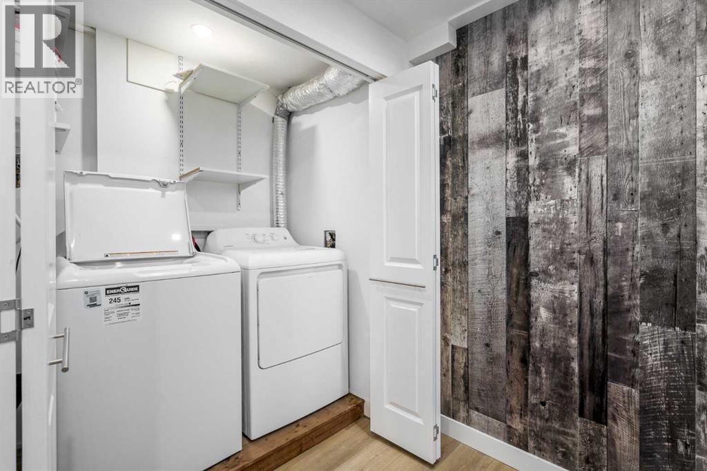 Single Family House Bungalow for Sale in  Silvercreek Close NW Silver Springs Calgary 