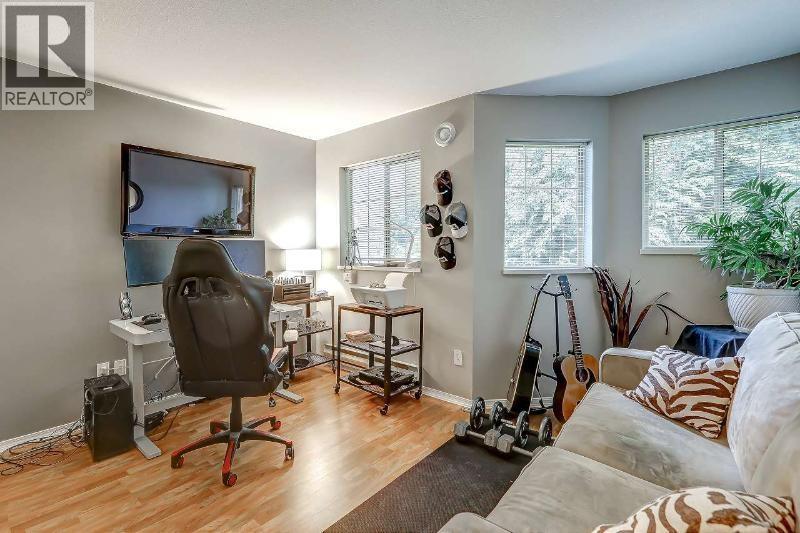 206 19241 FORD ROAD, Pitt Meadows