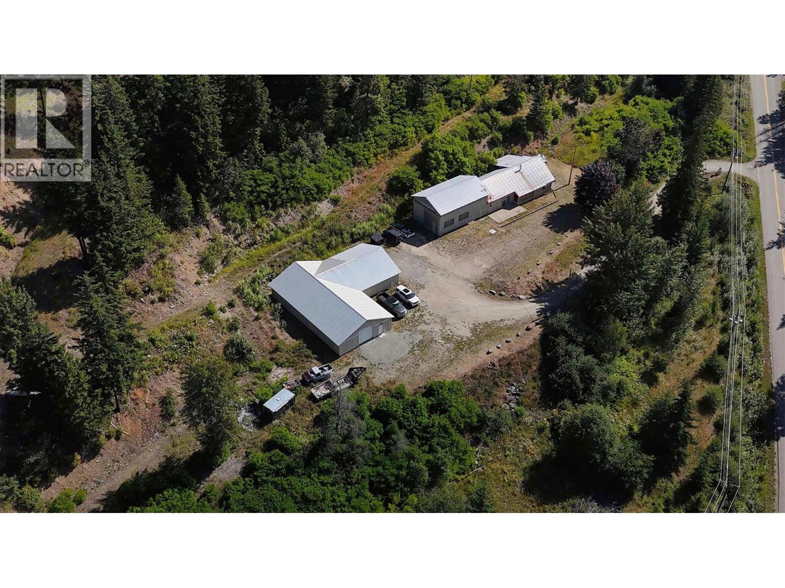 5795 Squilax-Anglemont Road - 3