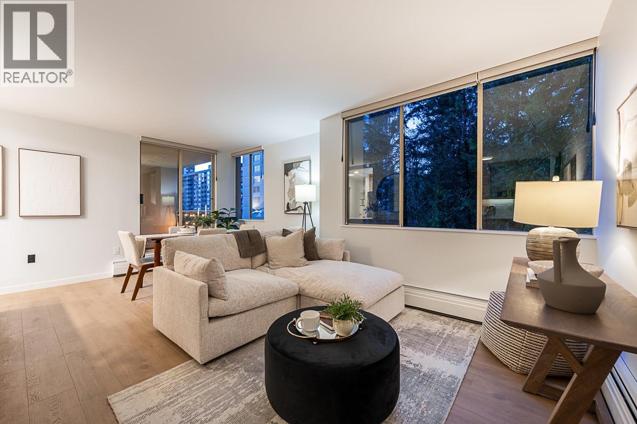 608 2004 FULLERTON AVENUE, North Vancouver
