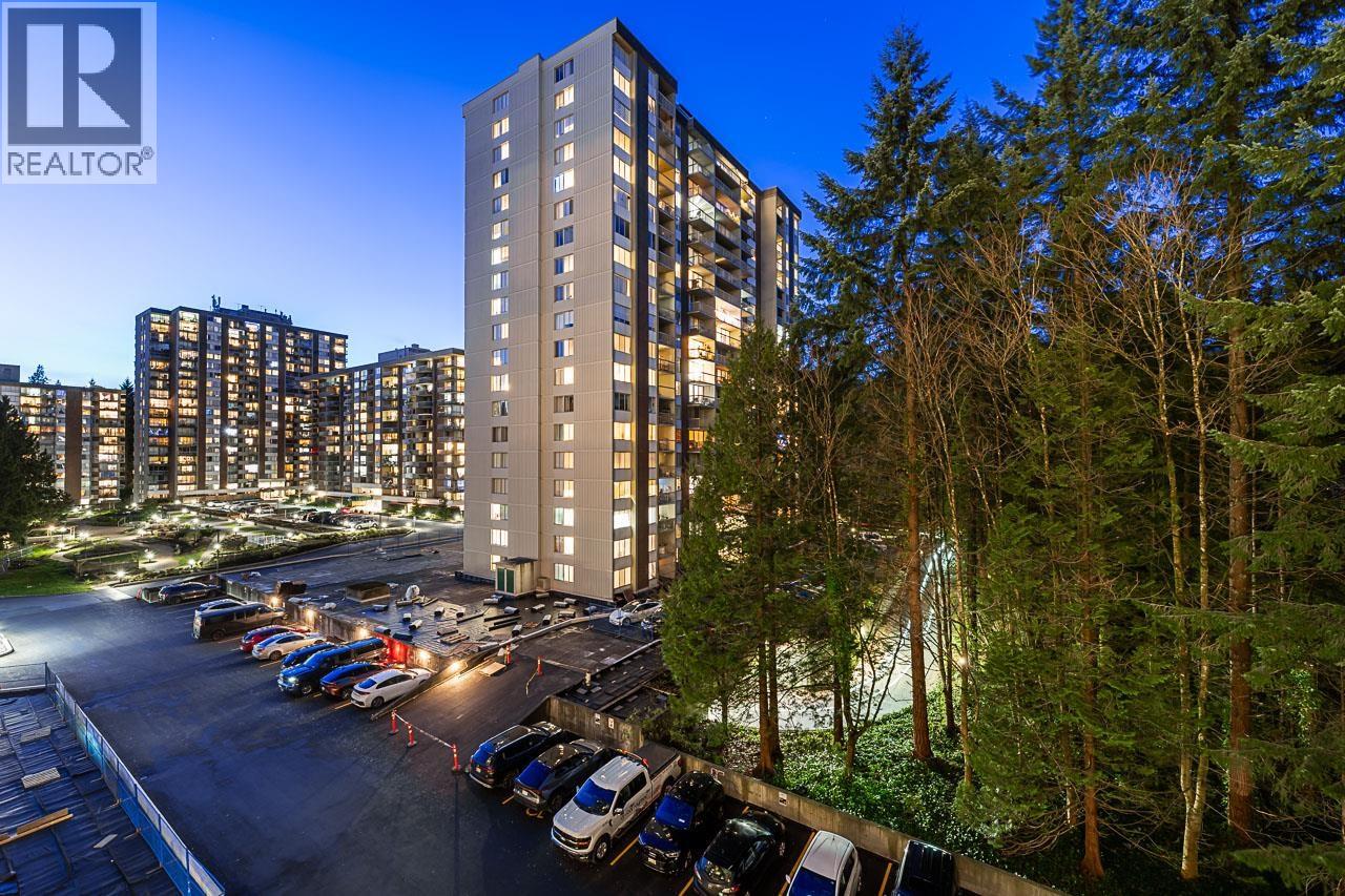 608 2004 FULLERTON AVENUE, North Vancouver
