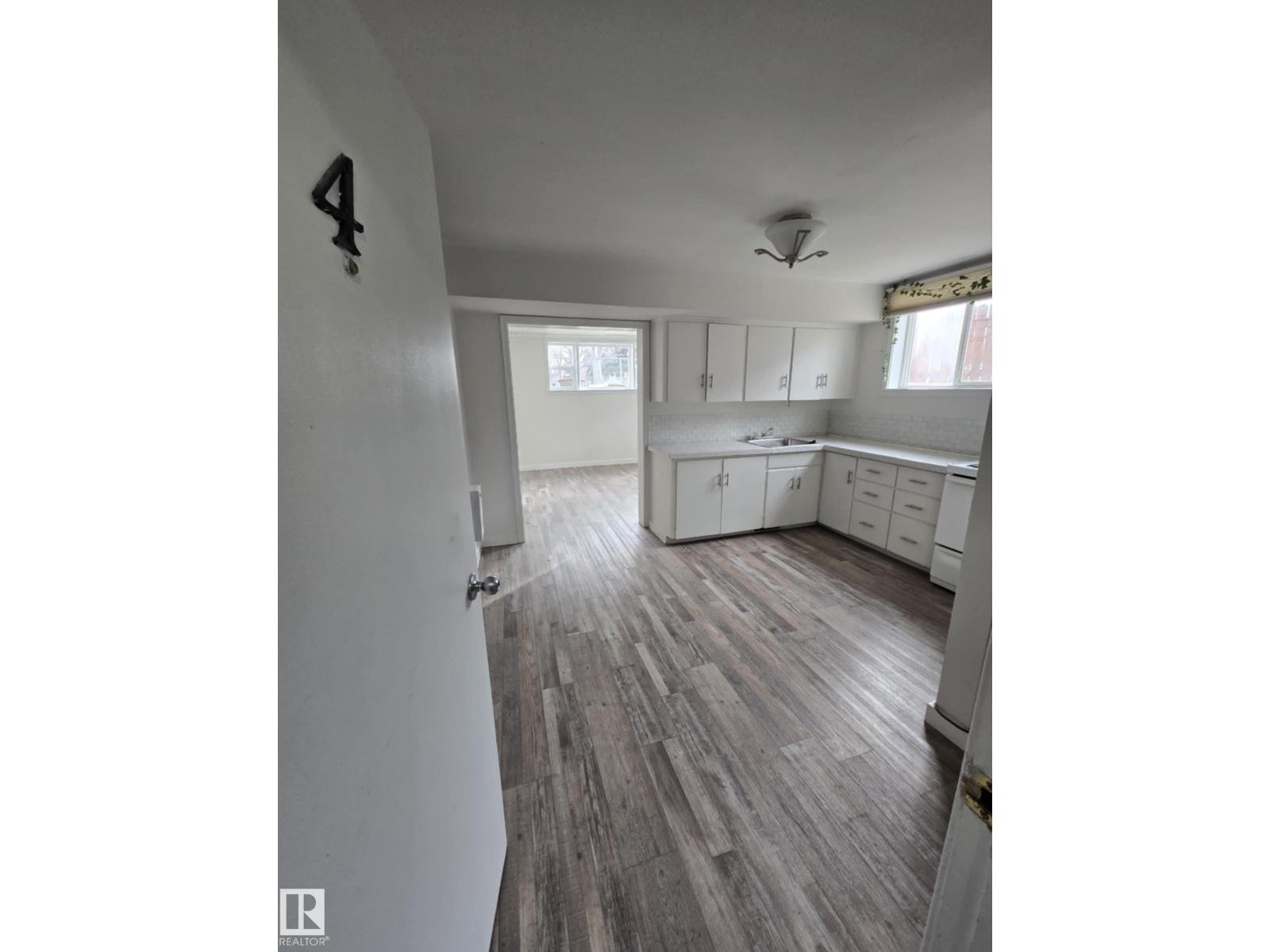 Single Family House Bungalow for Sale in   AV NW Edmonton 