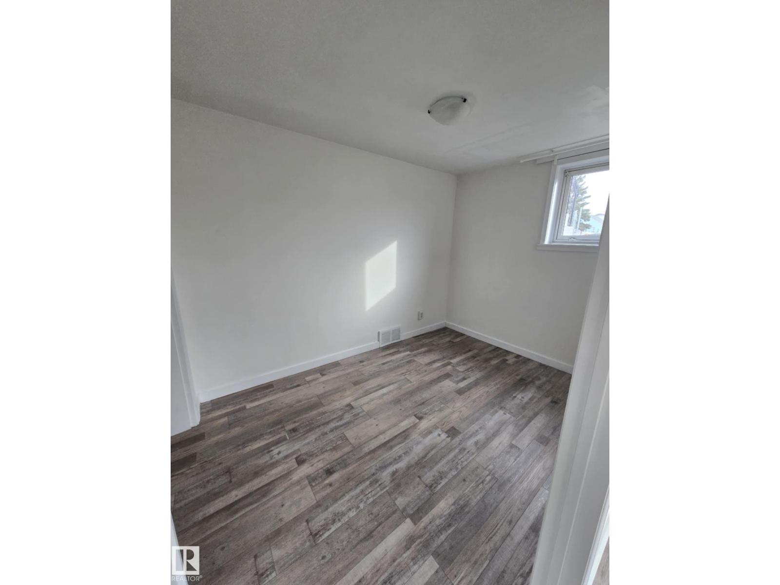 Single Family House Bungalow for Sale in   AV NW Edmonton 