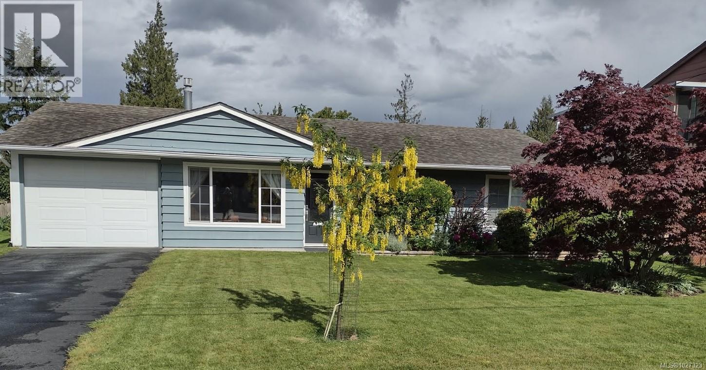 230 Evergreen St, Parksville