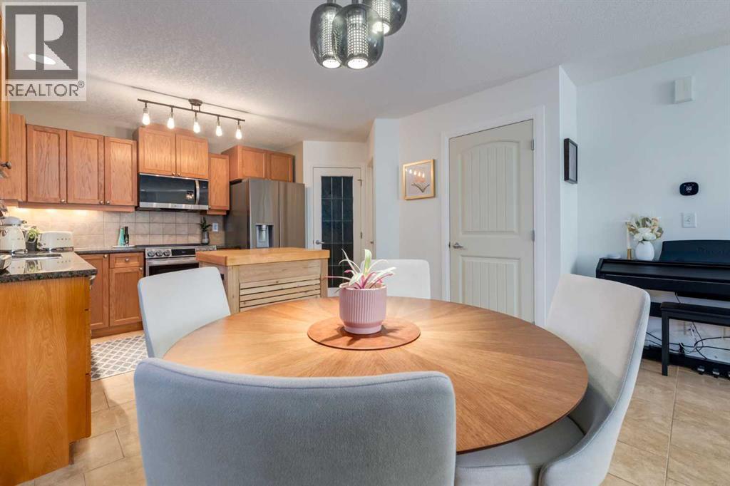 Single Family House for Sale in    Avenue NE Renfrew Calgary 