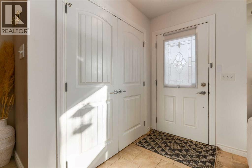 Single Family House for Sale in    Avenue NE Renfrew Calgary 