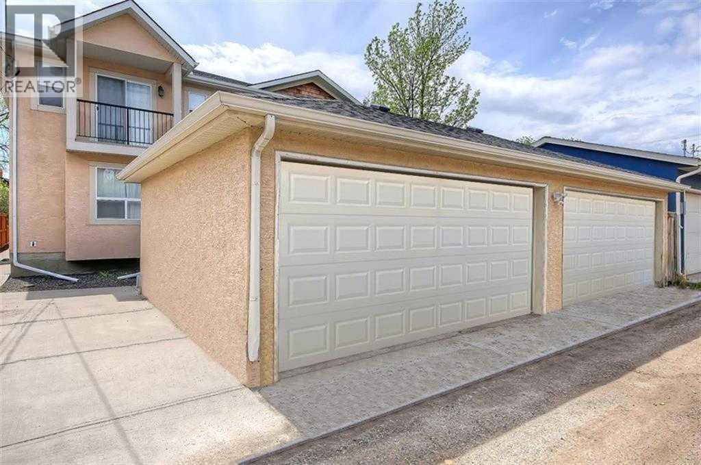 Single Family House for Sale in    Avenue NE Renfrew Calgary 