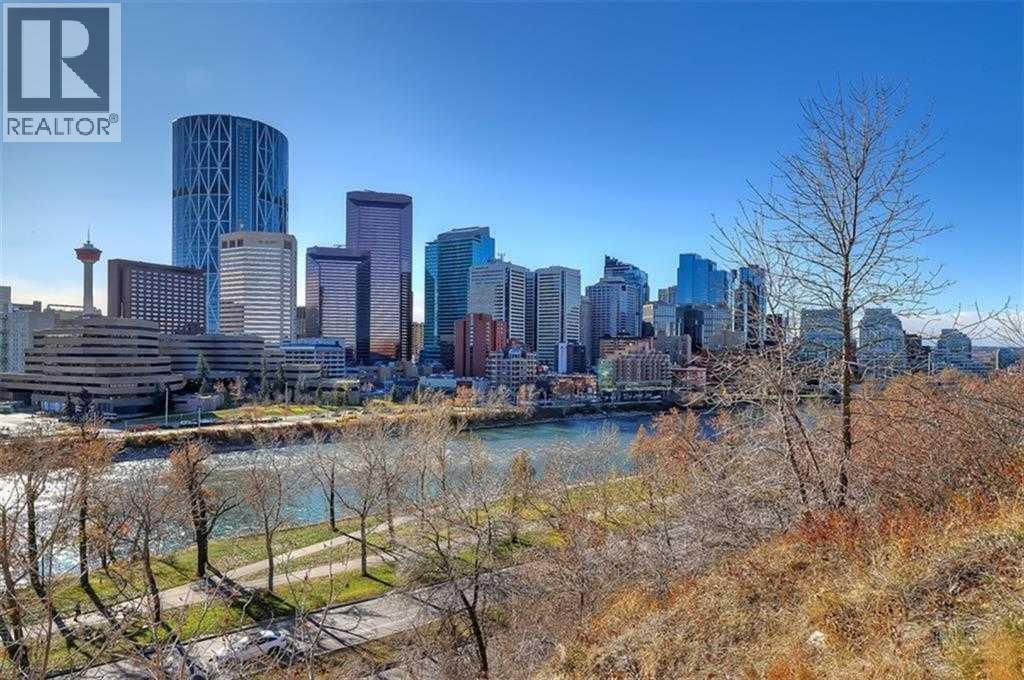 Single Family House for Sale in    Avenue NE Renfrew Calgary 