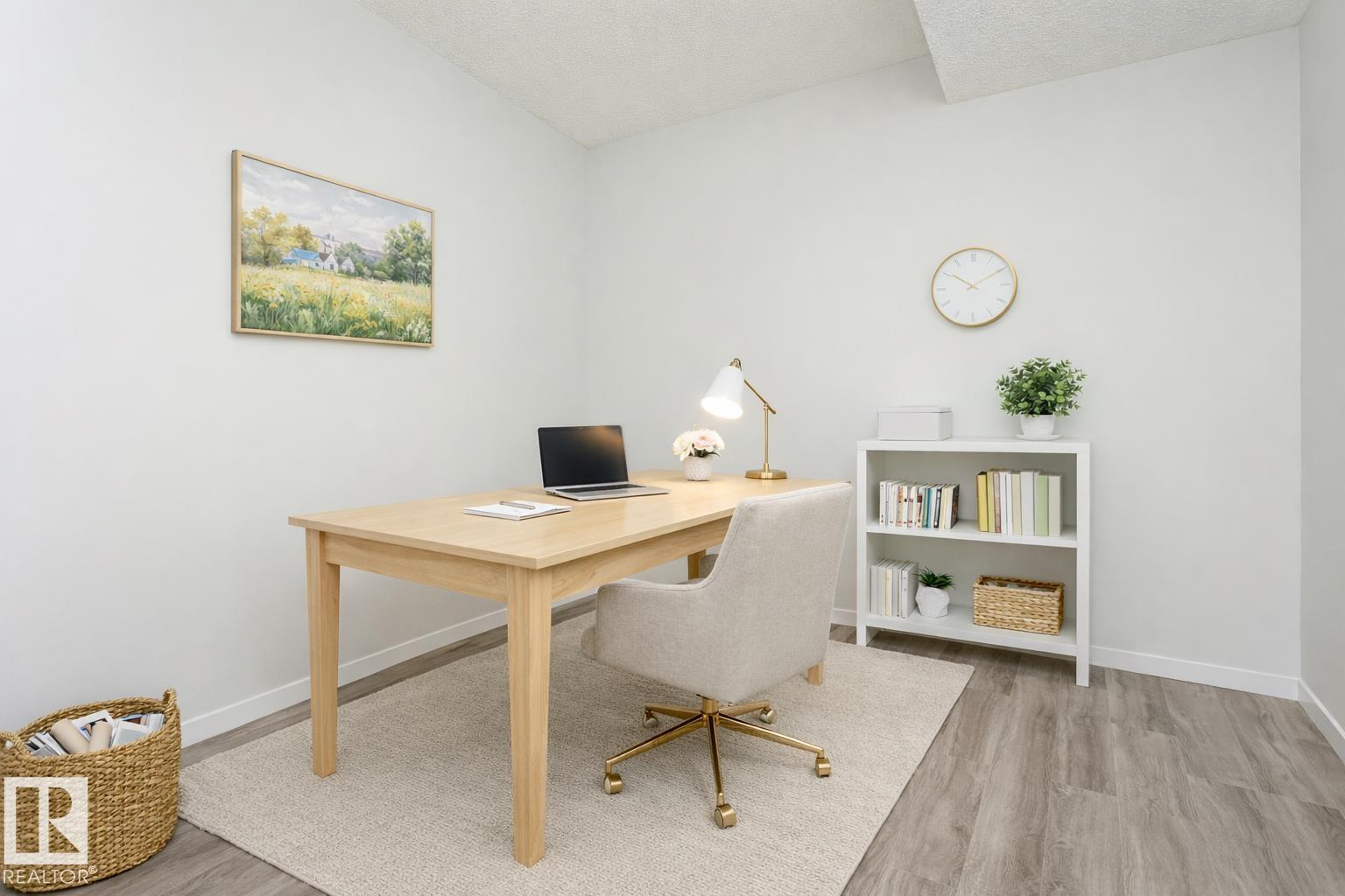 1640 ERKER WY NW - 10