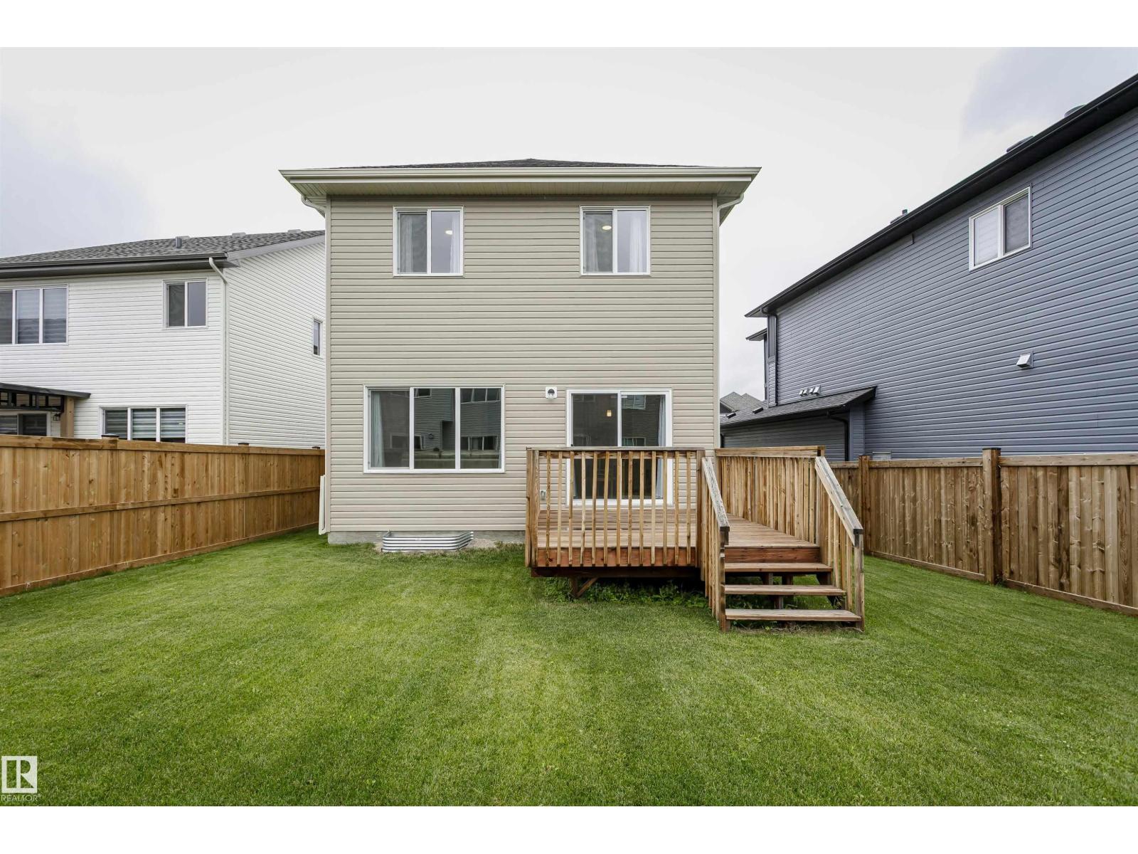 1640 ERKER WY NW - 28