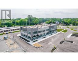203-205 - 710 Balm Beach Road E, Midland, ON L4R0J6 Photo 12