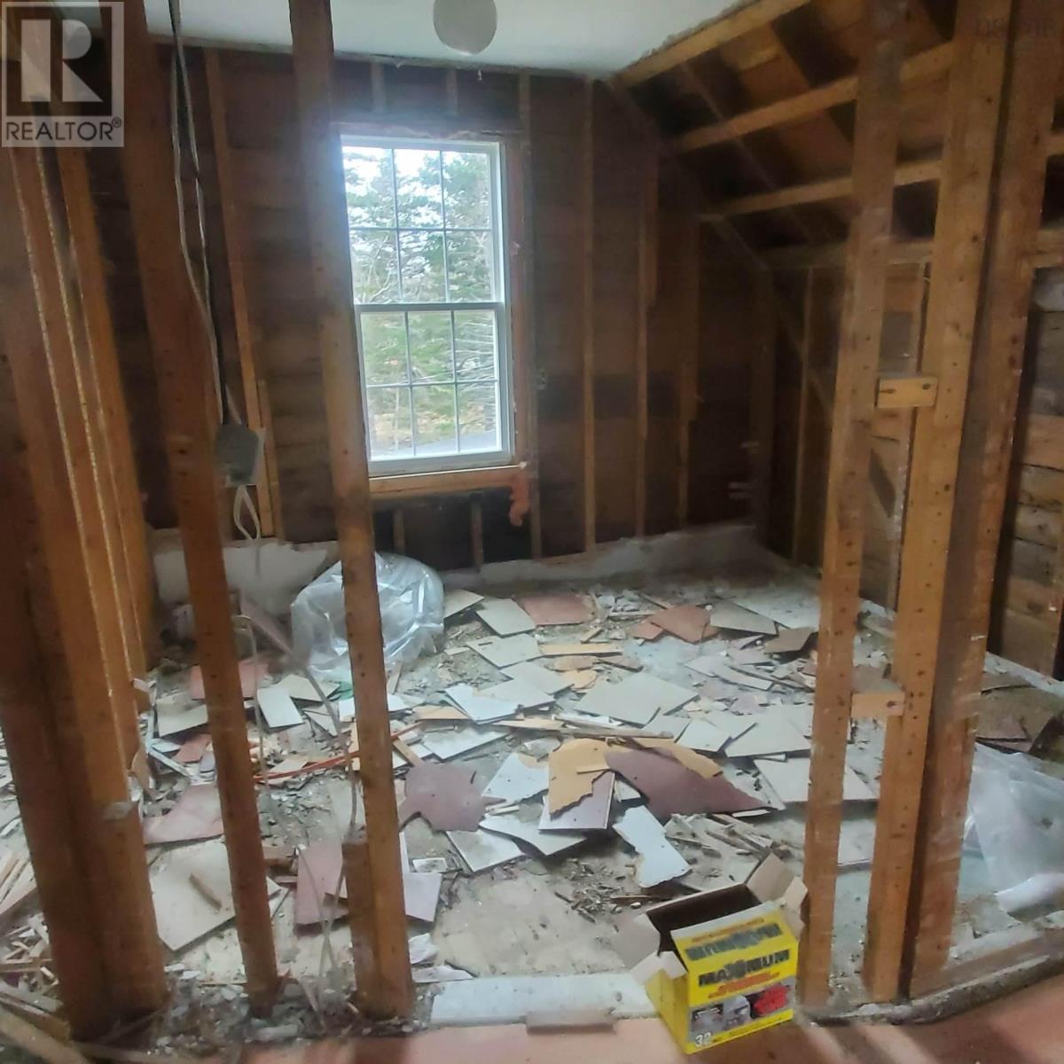 Property 16 of 22 of 7 Centennial Street