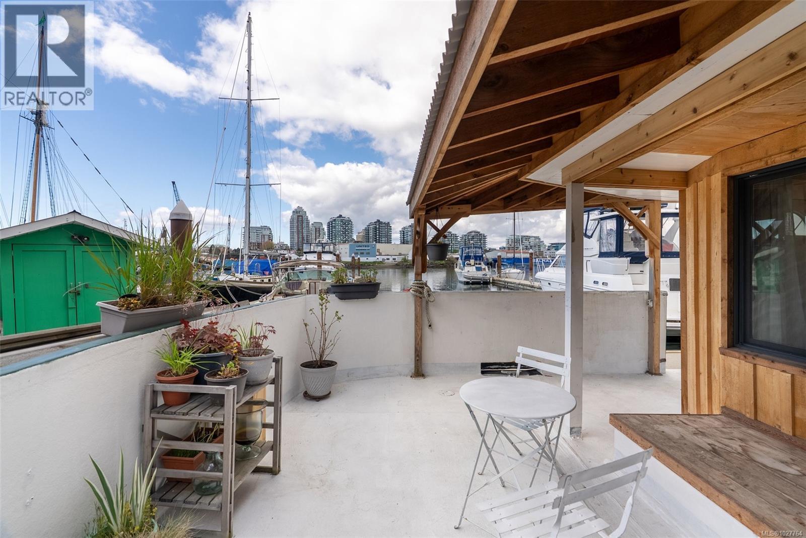 14 1810B Store St, Victoria