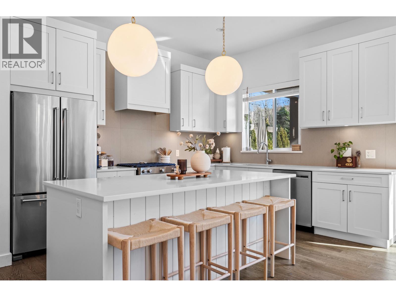 39212 CARDINAL DRIVE, Squamish