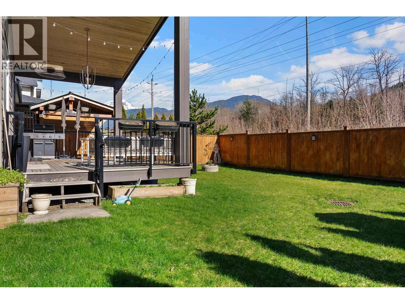 39212 CARDINAL DRIVE, Squamish