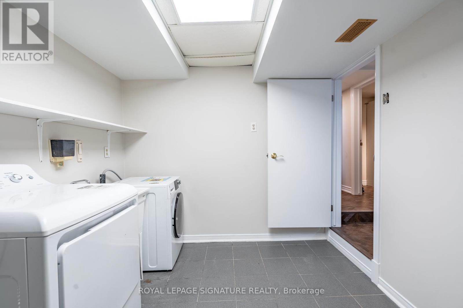 Single Family House for Sale in BMST   CHARLOTTE AVENUE Hamilton (Rosedale) 