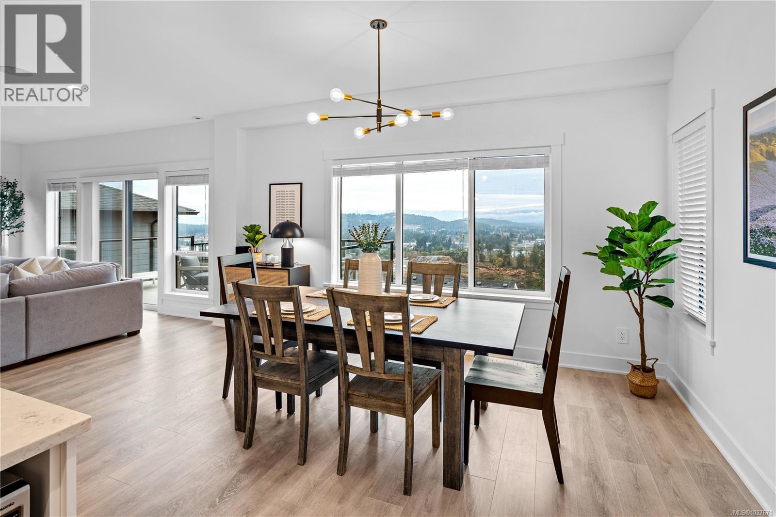  1367 Flint Avenue, Langford