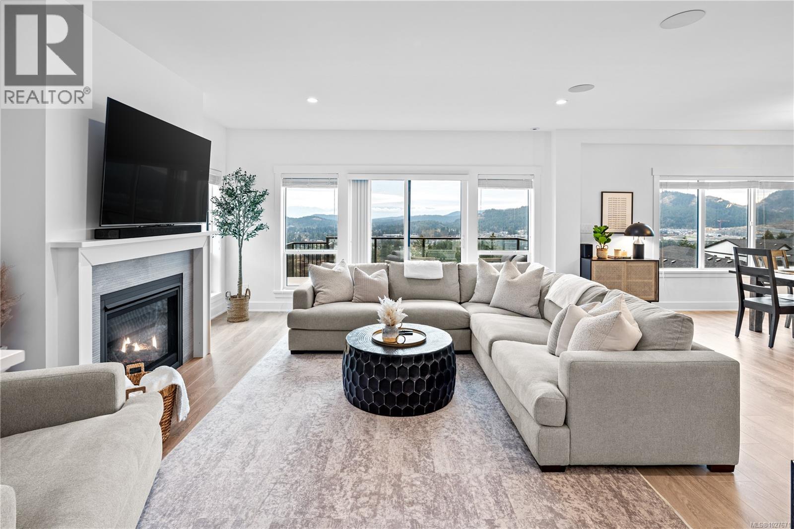  1367 Flint Avenue, Langford